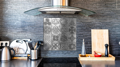 Celtycki Ornament – Zestaw 16 Kafli – ręcznie robiony panel dekoracyjny z metalu