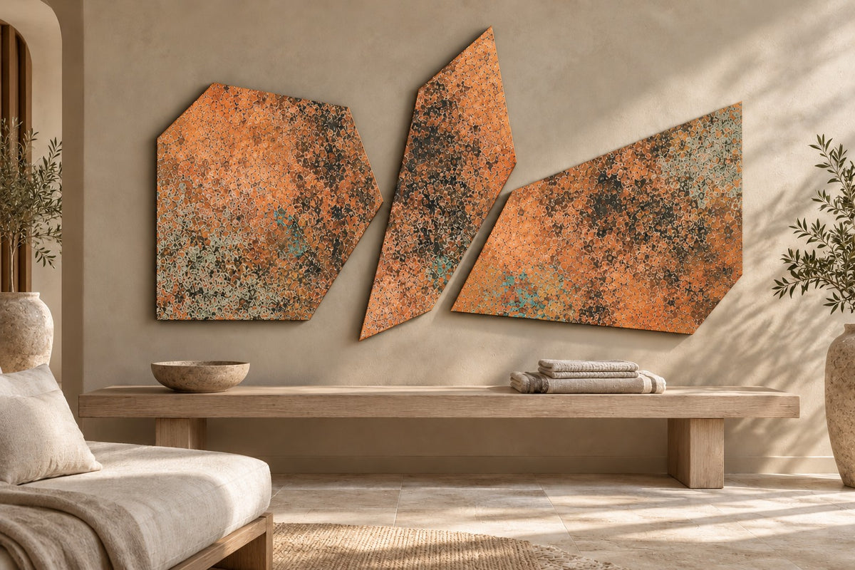 Copper Fragments Mystic Copper Nebula – 3 panele z miedzi nad drewnianą ławką, wizualizacja aranżacji
