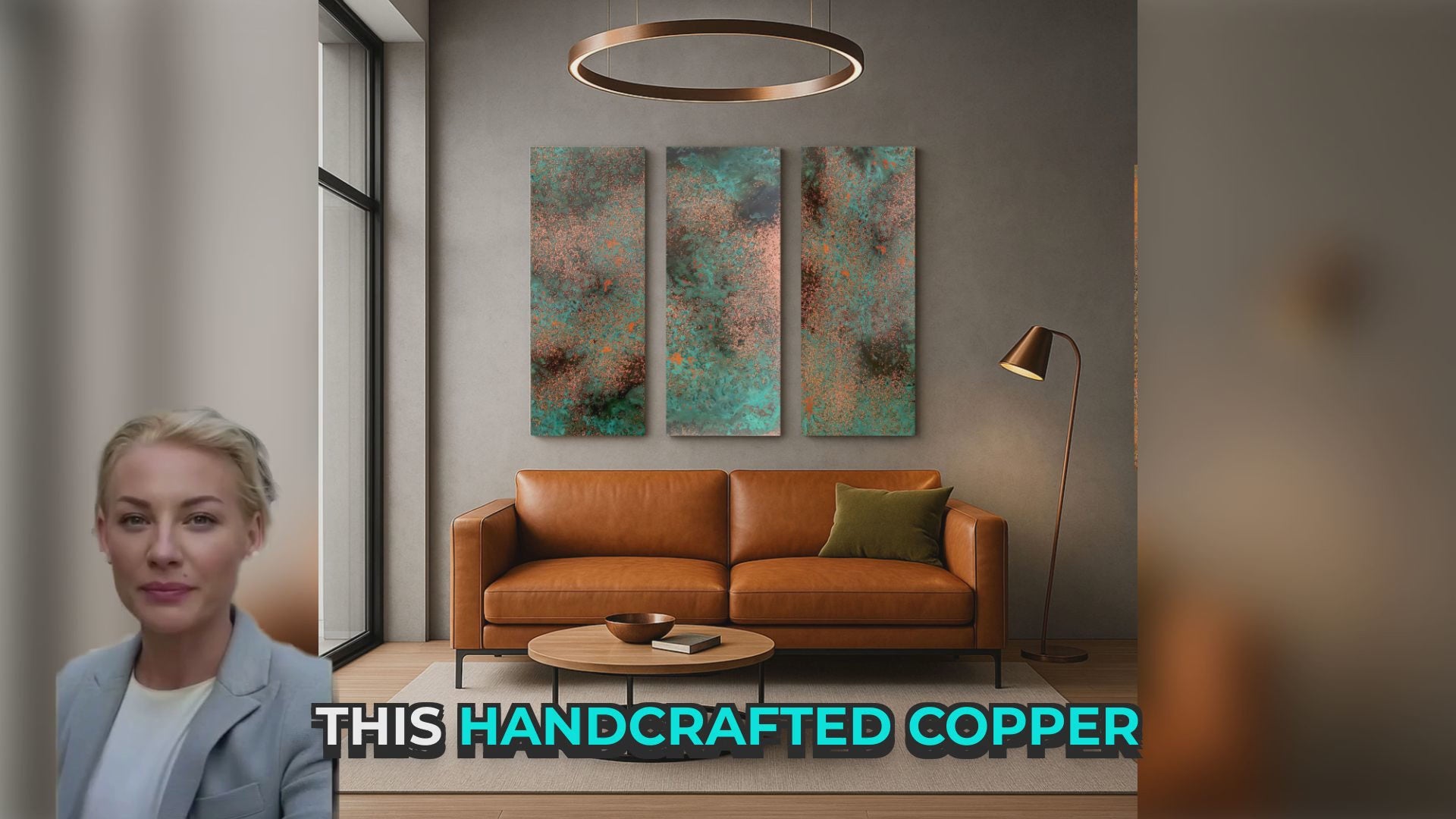 Obraz ścienny z miedzi Obsidian Copper Mist nad pomarańczową sofą